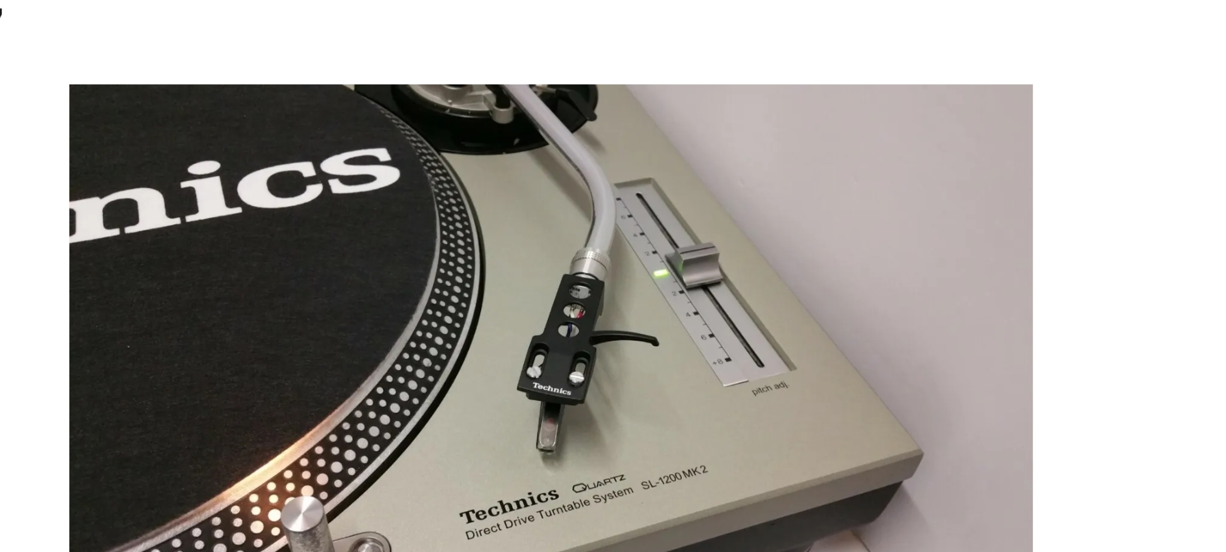 Location Platine vinyle Technics SL1200 MK2 - Planet Sono